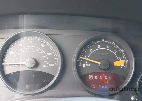 2015 Jeep Compass Sport из США, поврежденный, VIN 1C4NJCBA3FD208918